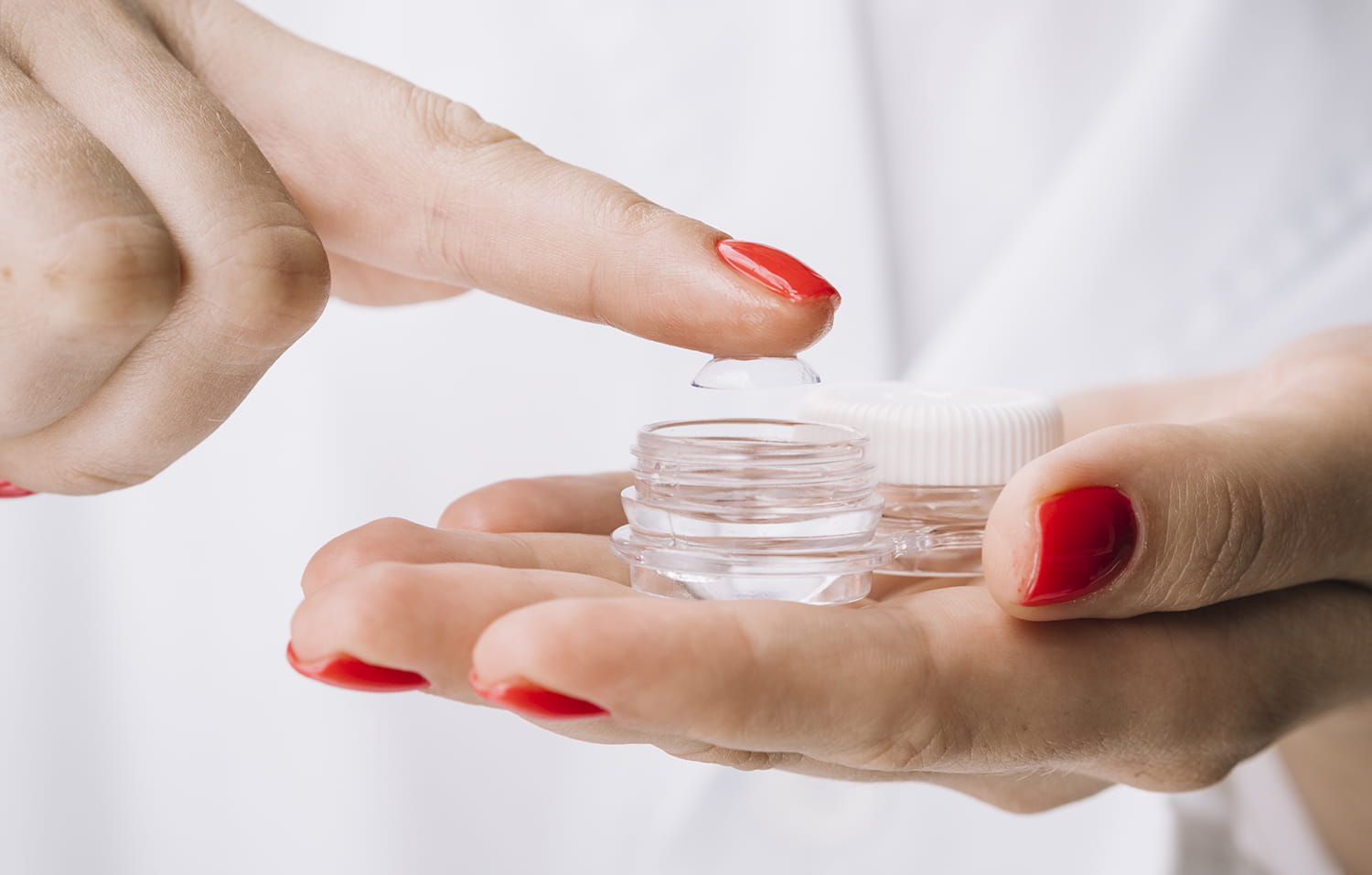 Можно ли носить контактные линзы при глаукоме